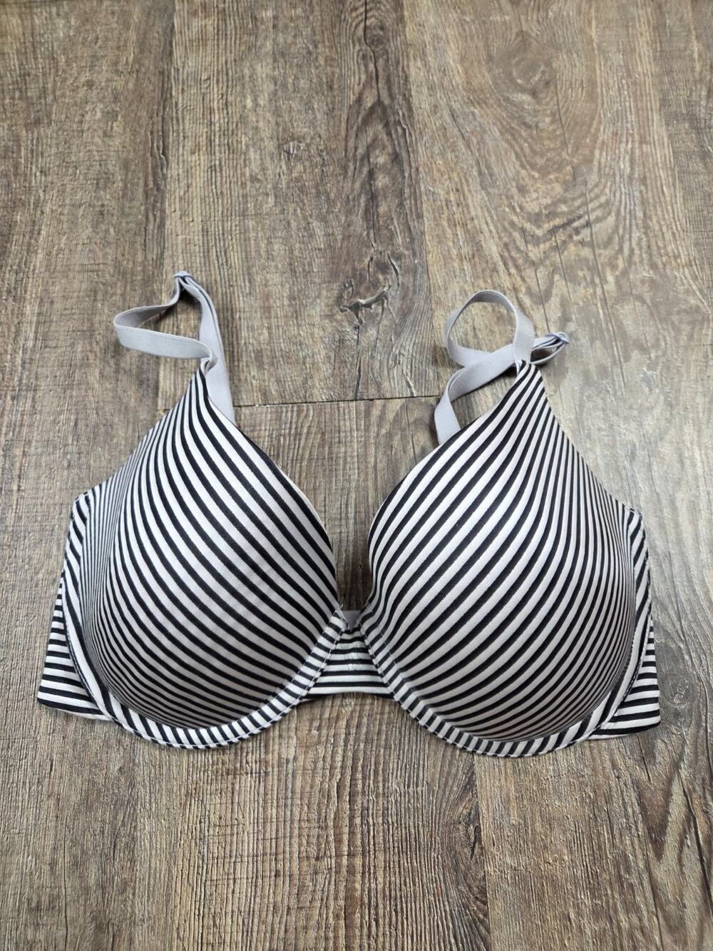 Victoria's Secret Uplift Semi Demi Black Gray Stripe Bra Size 32DD